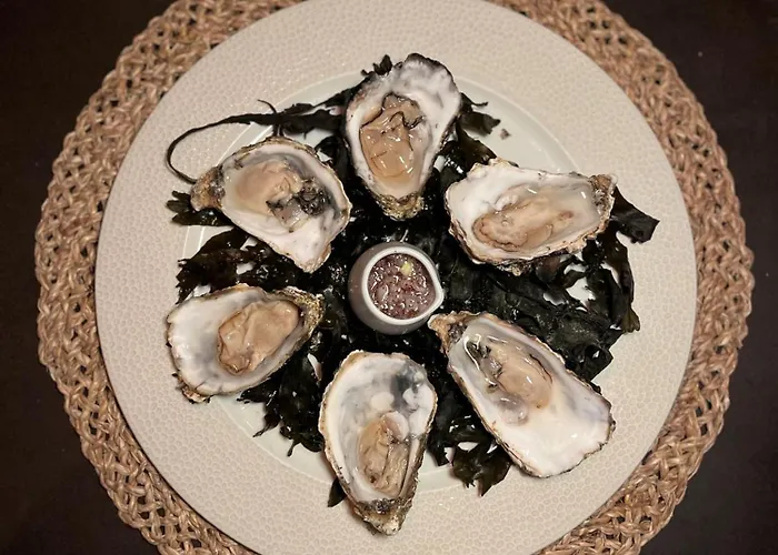 Hotel Fiddle + Bow 4*